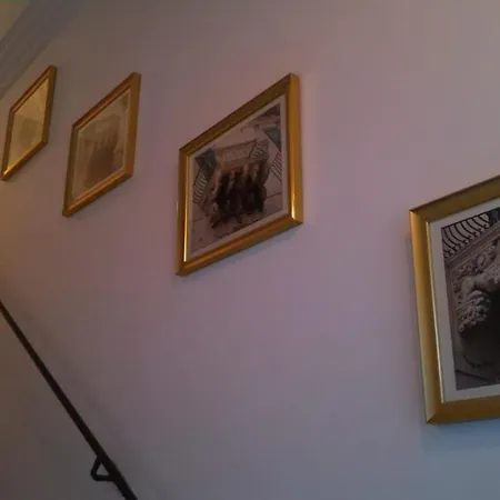 Bed and breakfast Bedda 3*